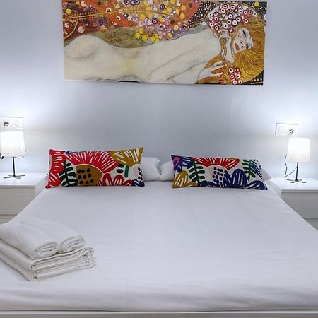 Vt Flat Reformado Con Escritorio De Trabajo Y Wifi Apartment Bilbao Ngoại thất bức ảnh