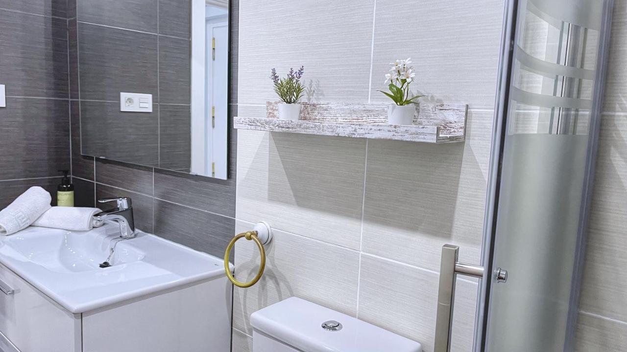 Vt Flat Reformado Con Escritorio De Trabajo Y Wifi Apartment Bilbao Ngoại thất bức ảnh
