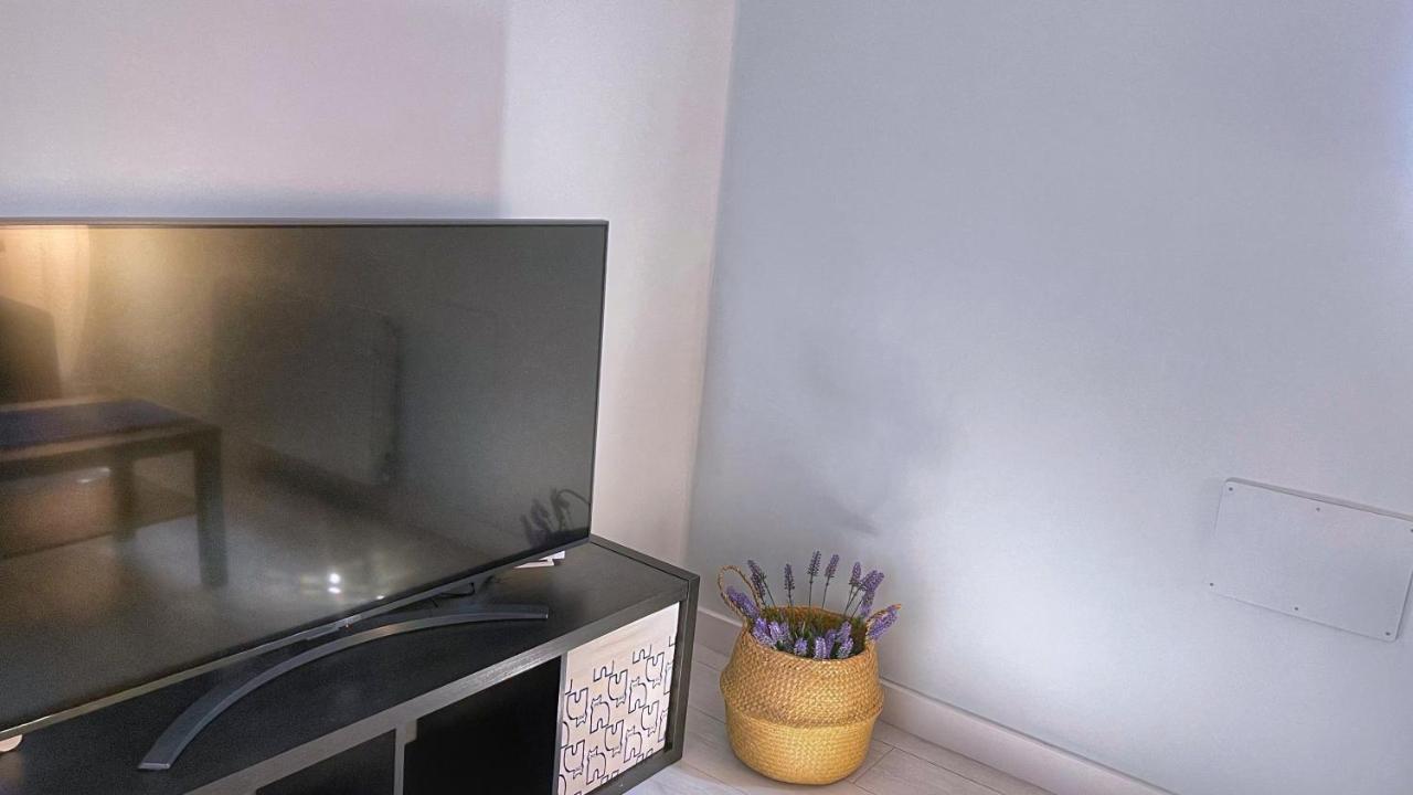 Vt Flat Reformado Con Escritorio De Trabajo Y Wifi Apartment Bilbao Ngoại thất bức ảnh